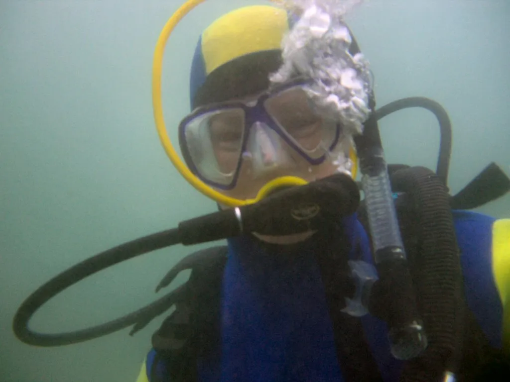 PADI Emergency Oxygen Provider Course — PADI course in Havelock, Andaman